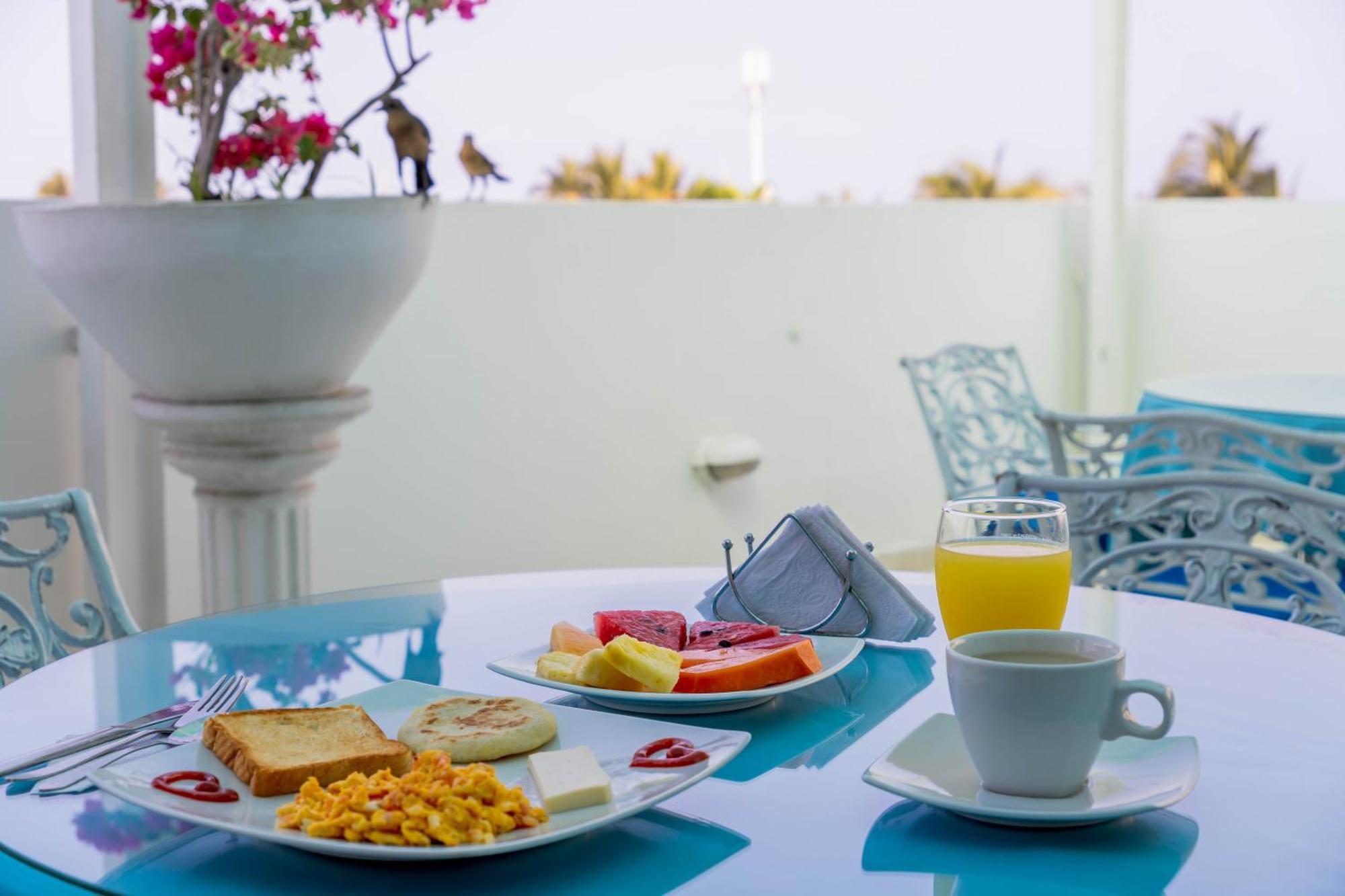 Hotel Coral Reef Cartagena מראה חיצוני תמונה