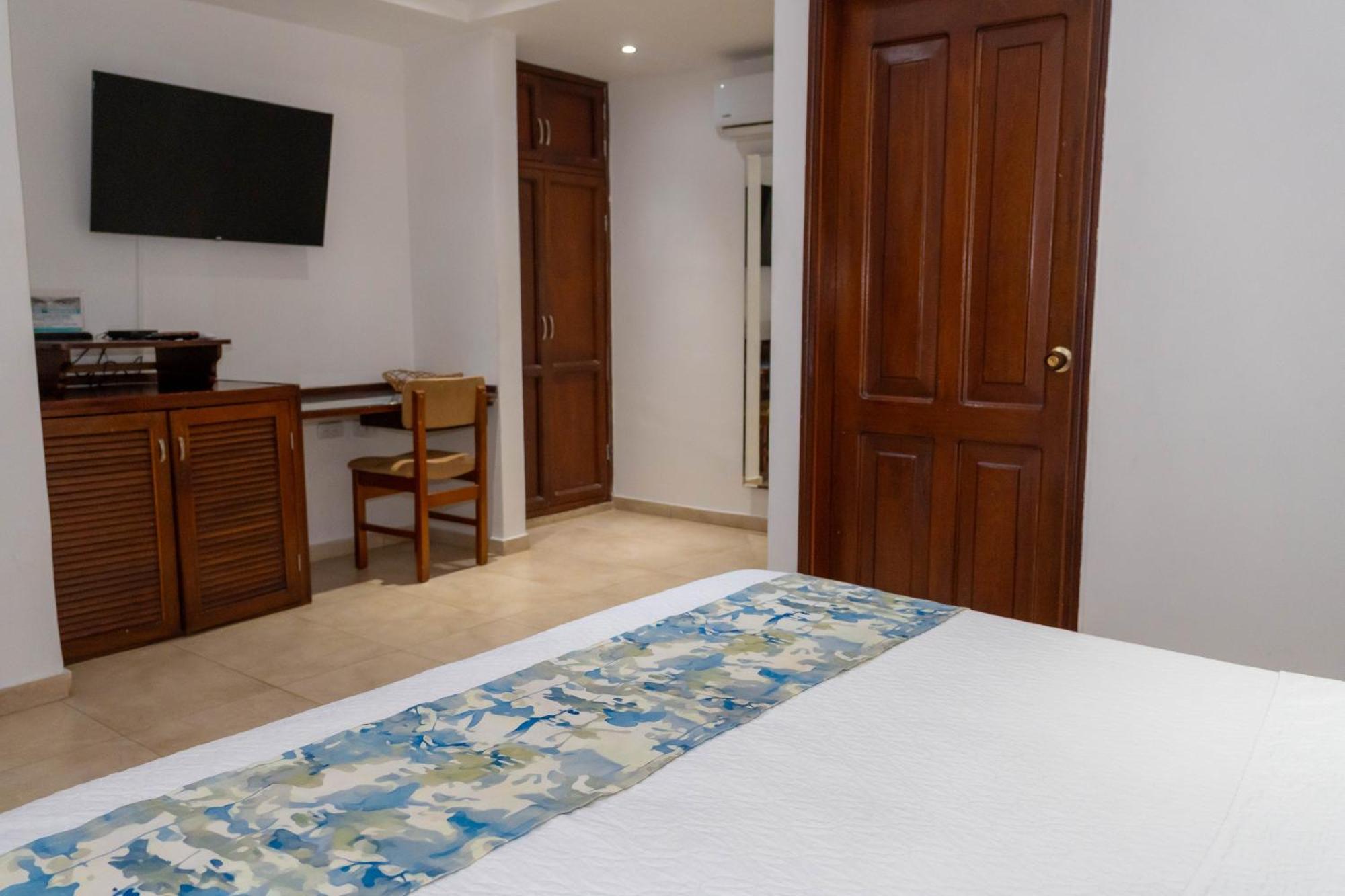 Hotel Coral Reef Cartagena מראה חיצוני תמונה