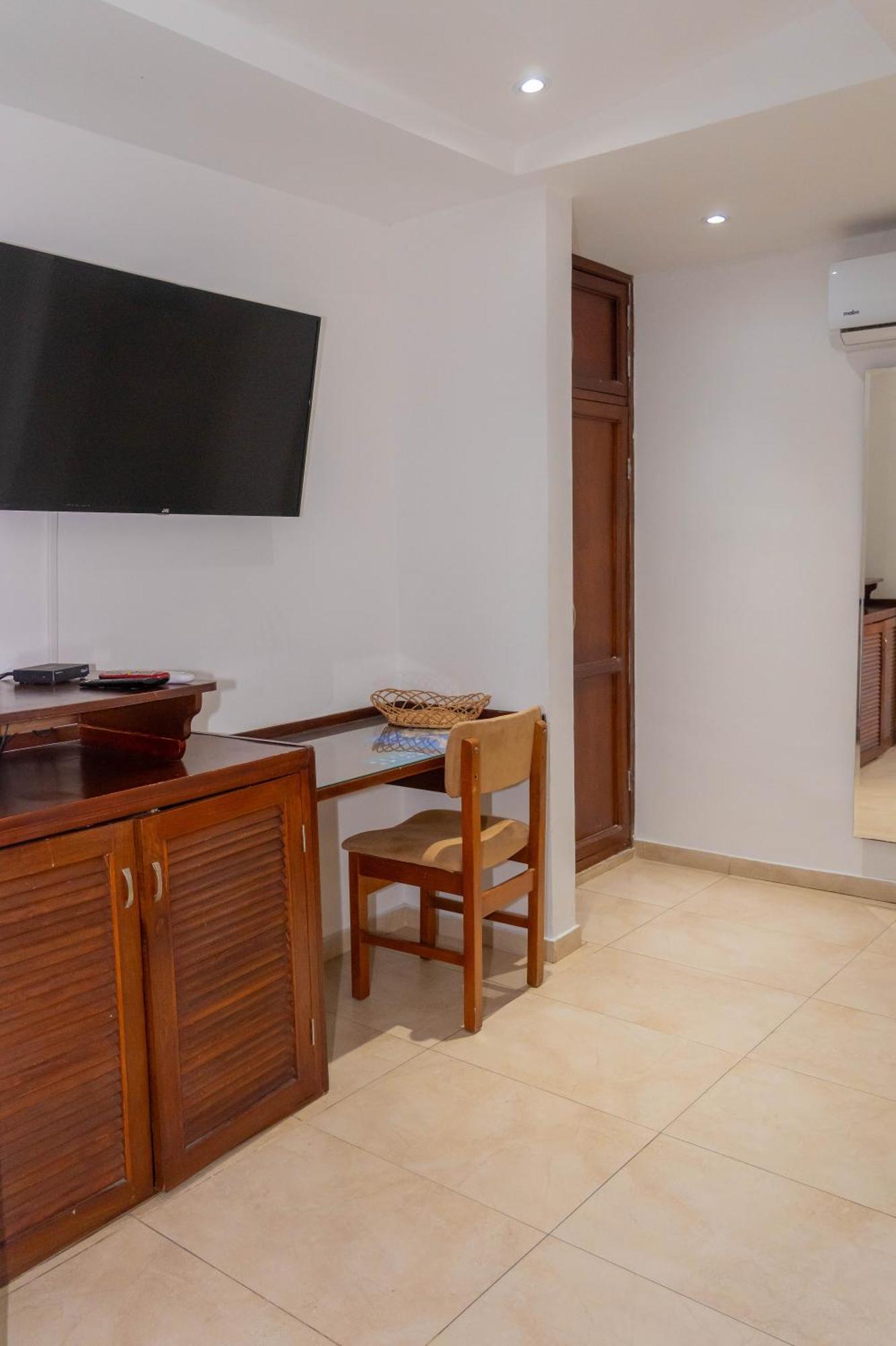 Hotel Coral Reef Cartagena מראה חיצוני תמונה